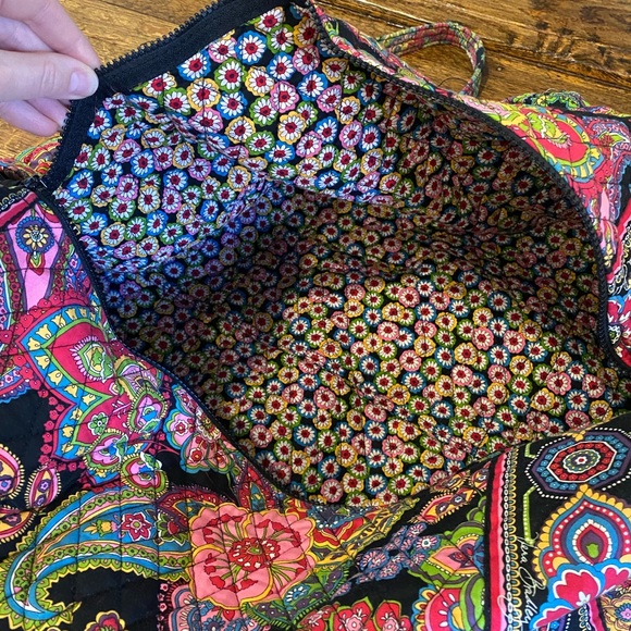 Vera Bradley Duffle - Picture 5 of 6
